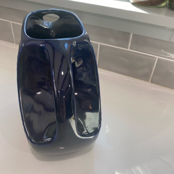 Large Fiestaware Pitcher - Picture 3 of 7